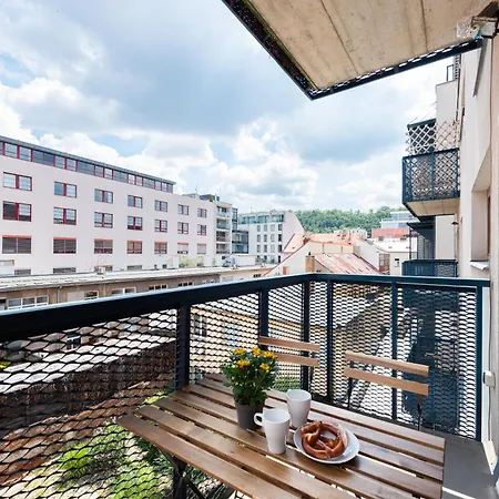 2-3br With Balcony I Metro I Karlin
