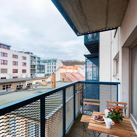 2-3br With Balcony I Metro I Karlin *