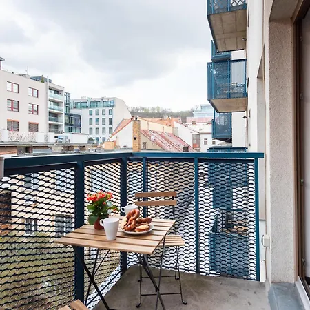 2-3br With Balcony I Metro I Karlin *