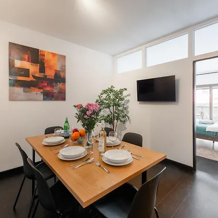 2-3br With Balcony I Metro I Karlin *
